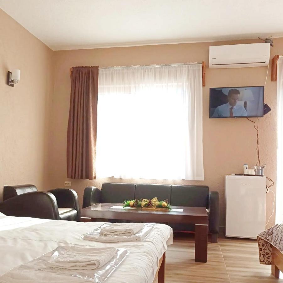 Lesnovo House Tomevski Экстерьер фото