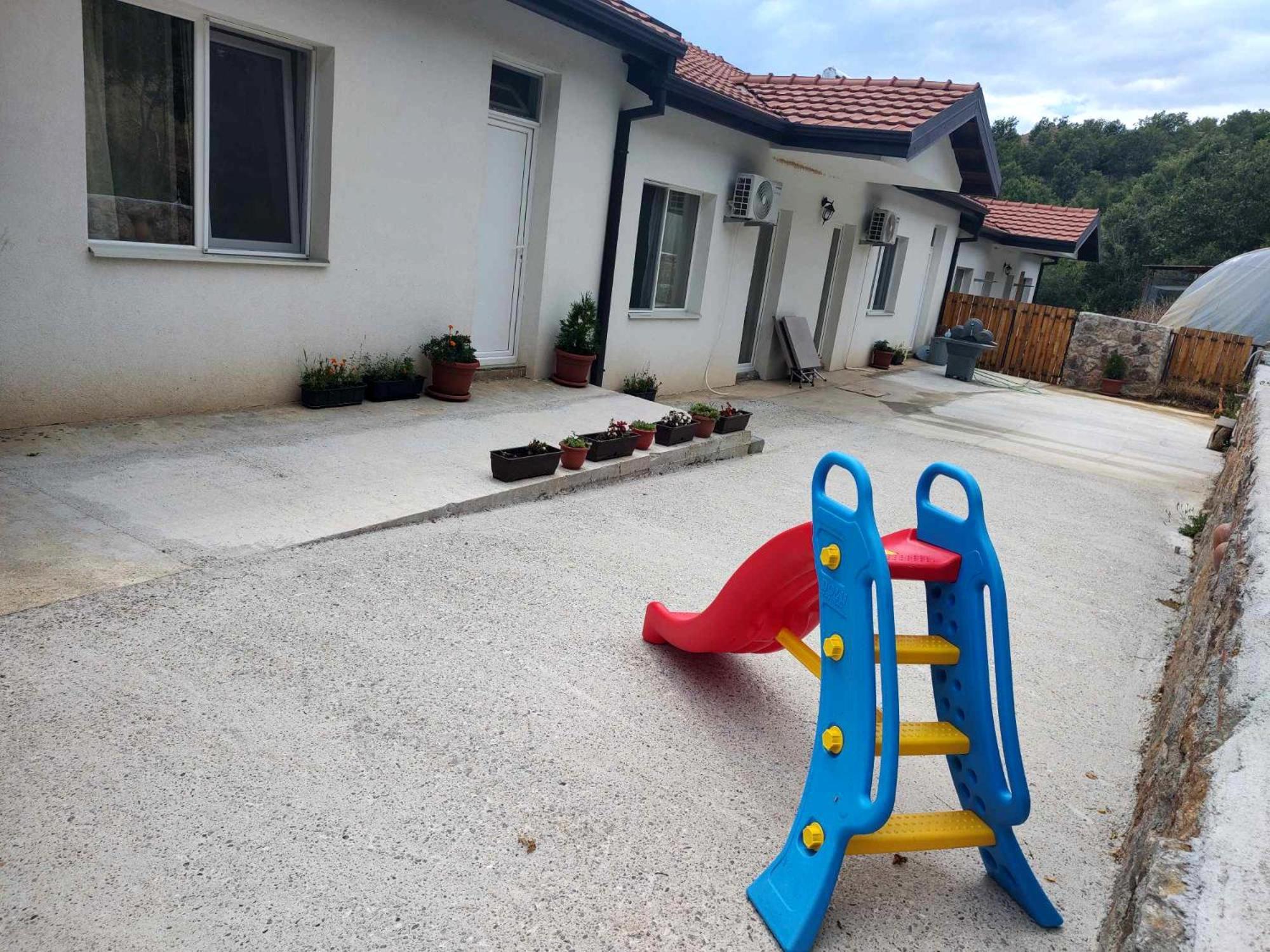 Lesnovo House Tomevski Экстерьер фото